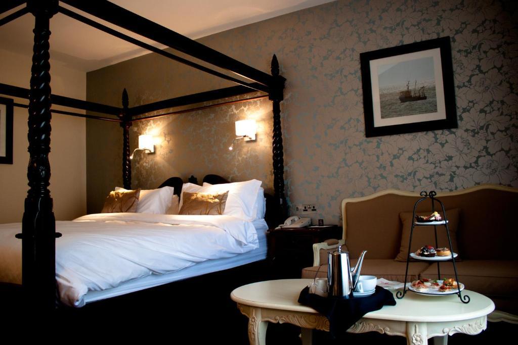 The Talbot Hotel Belmullet Zimmer foto