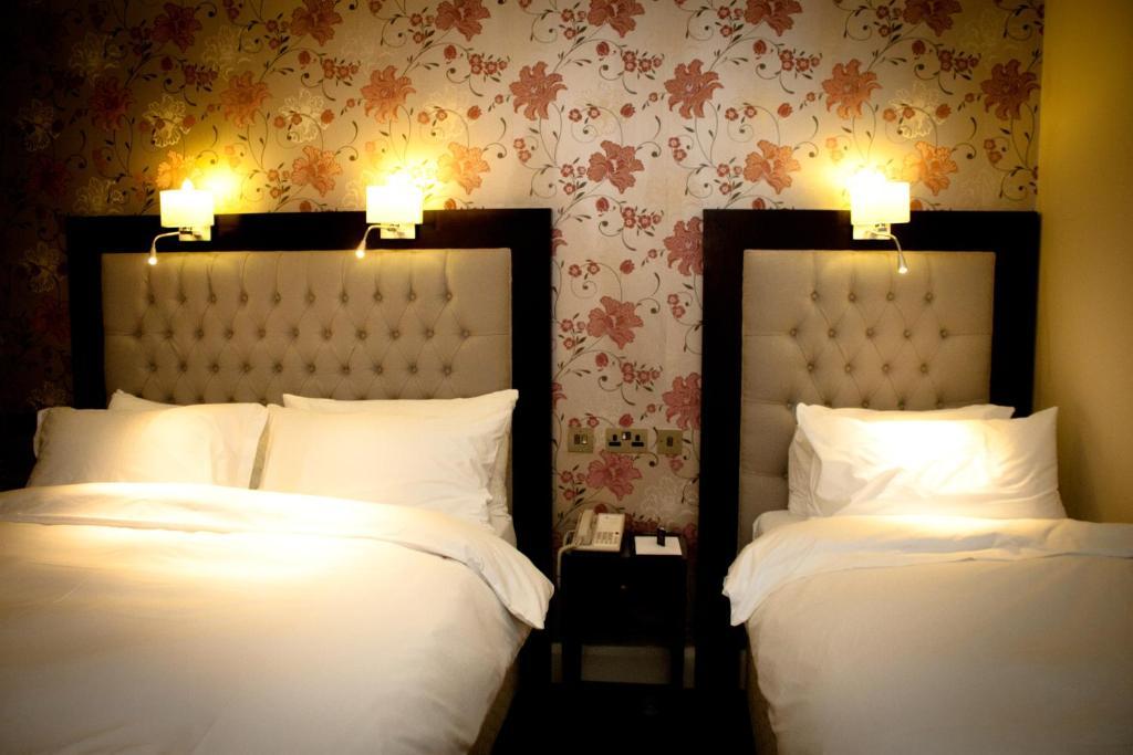 The Talbot Hotel Belmullet Zimmer foto