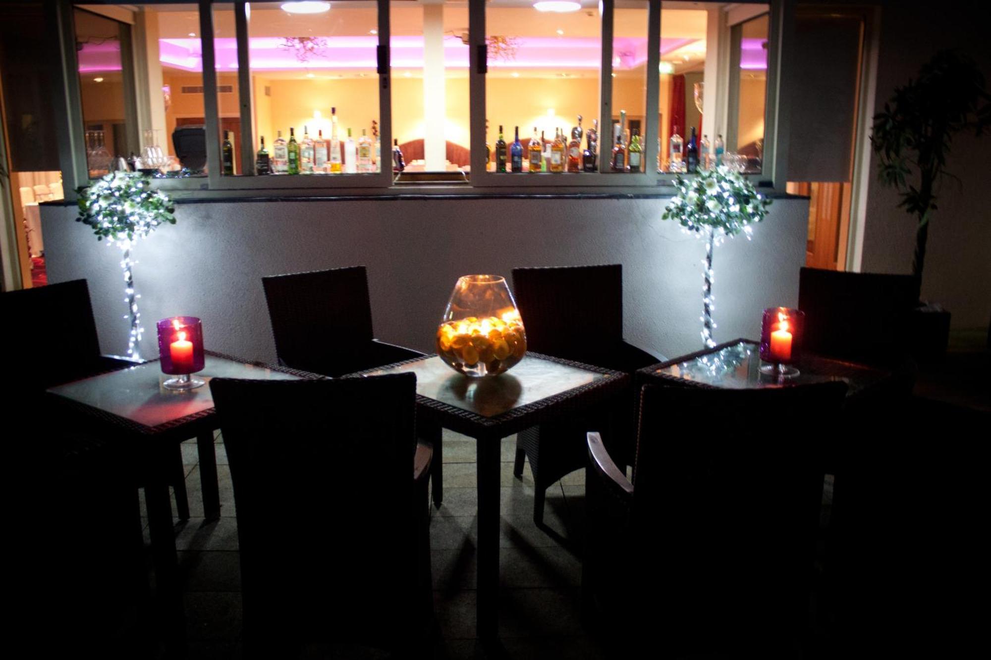 The Talbot Hotel Belmullet Exterior foto
