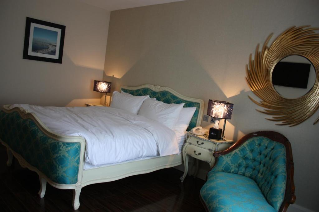 The Talbot Hotel Belmullet Zimmer foto